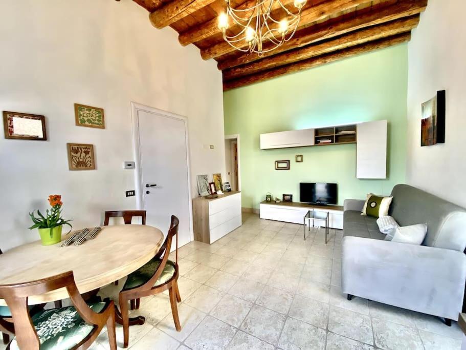 Apartamento Zona Fiera A 10 Minuti Dal Centro Con Parcheggio Verona Exterior foto